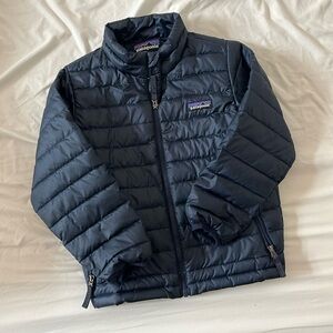 Navy Patagonia jacket